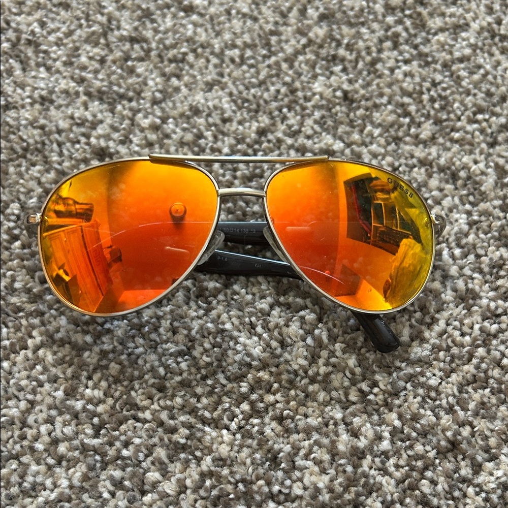 Guess Men’s Aviator Sunglasses with Orange Mirrored Lenses